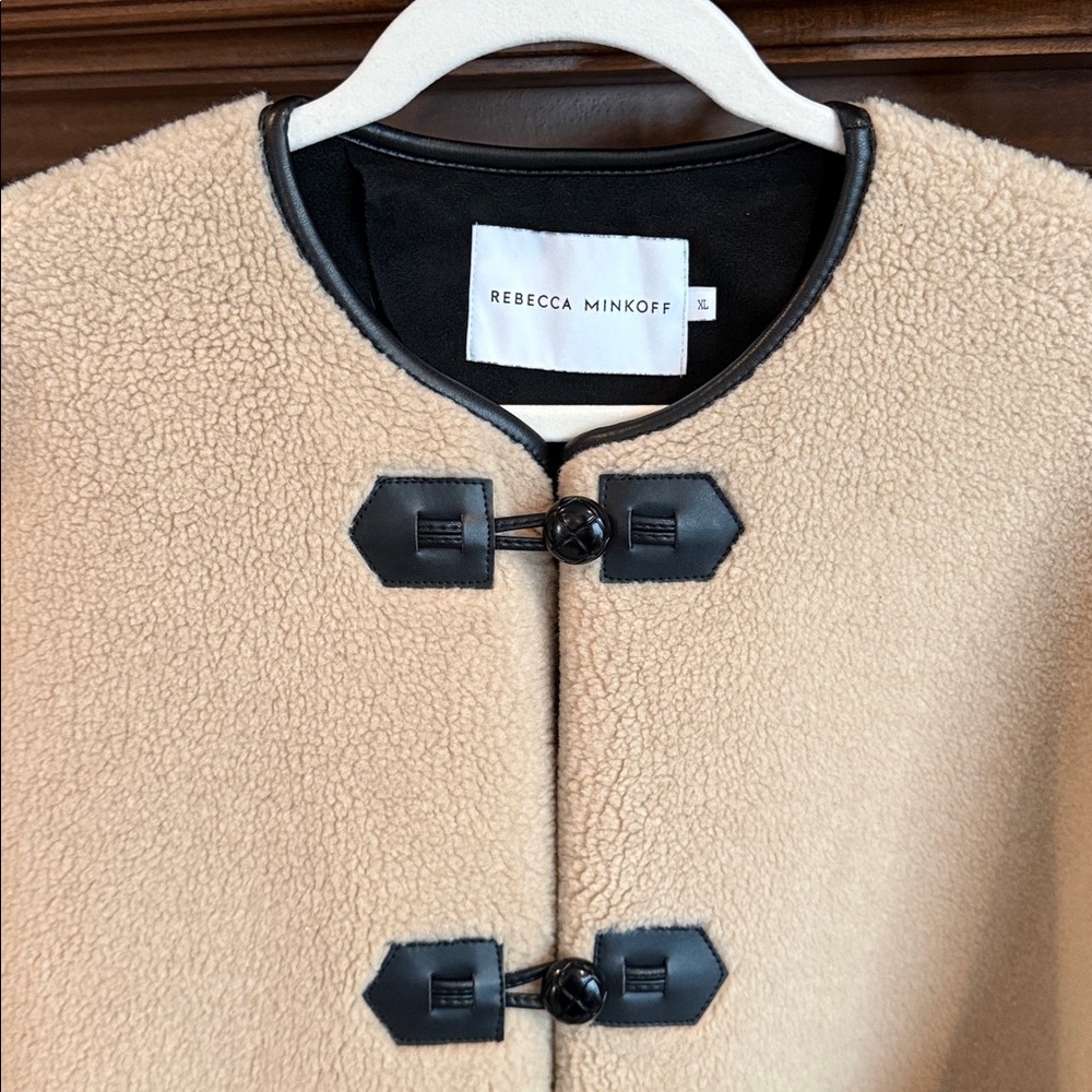Rebecca Minkoff Tan Faux Shearling Toggle Jacket Oversized Chic Sophisticated XL - Picture 5 of 17